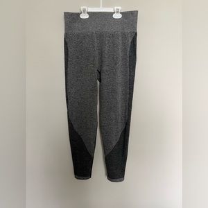 PINK Seamless Gray Workout Leggings
